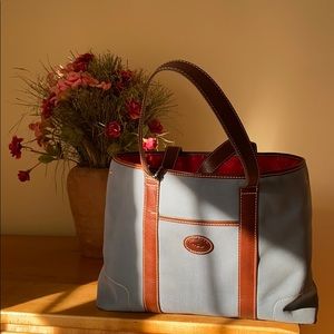 Handbag with wristlet inside